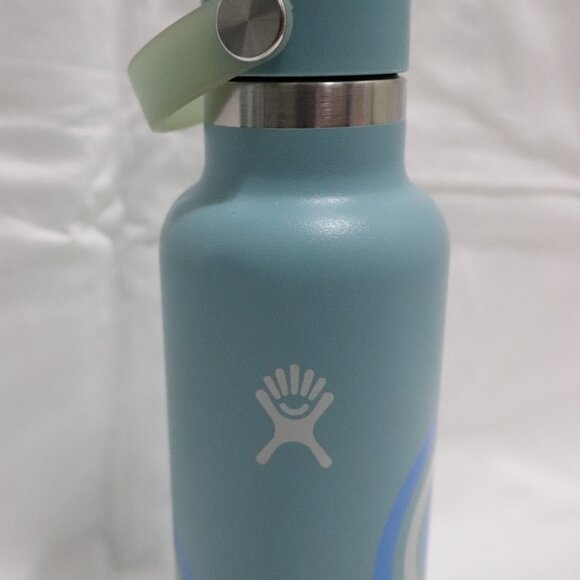 Hydro Flask Insulated Twist Wide Mouth Tall Water Bottle with Boot | 21 oz - Picture 3 of 9